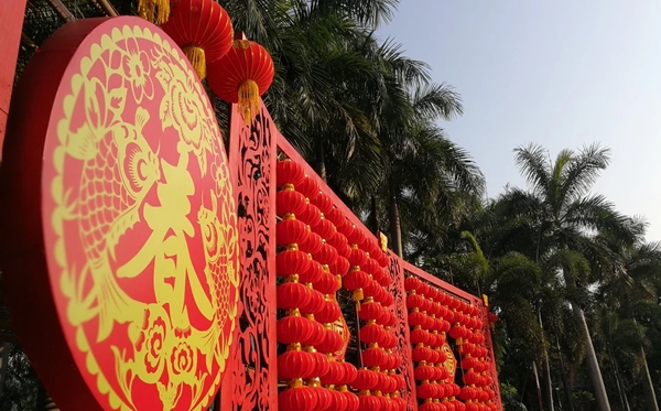 充滿正能量的跨年朋友圈祝福語(yǔ),充滿正能量的跨年朋友圈文案